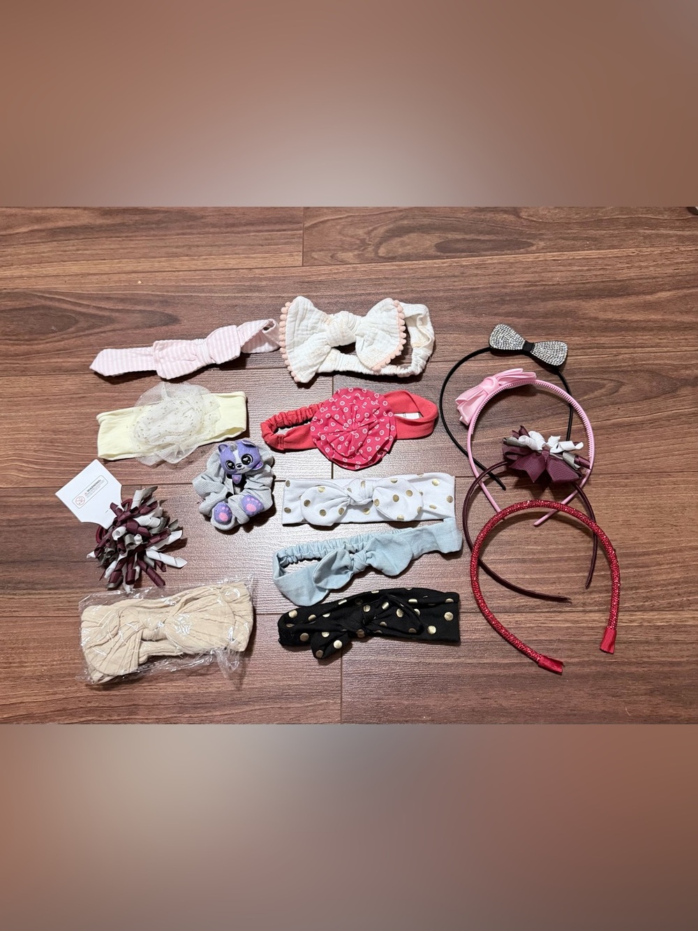 Girls Mixed Headband & Bow Set in Pink, Cream, Red, Black and White
